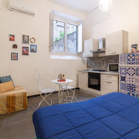 Domus 19 Hotel Napoli Eksteriør billede