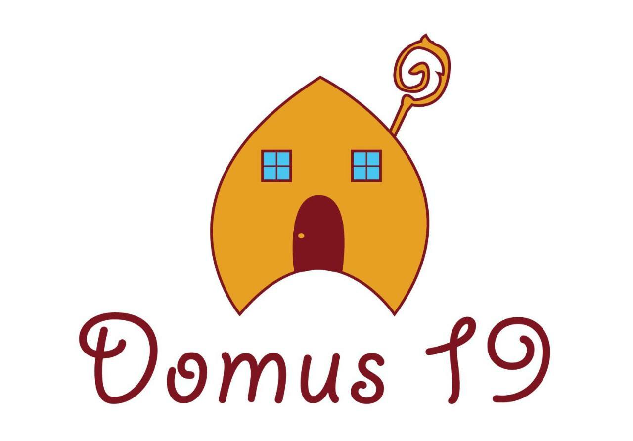 Domus 19 Hotel Napoli Eksteriør billede